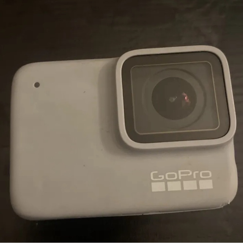 Go Pro Hero 7, great condition . Touch screen and water proof
